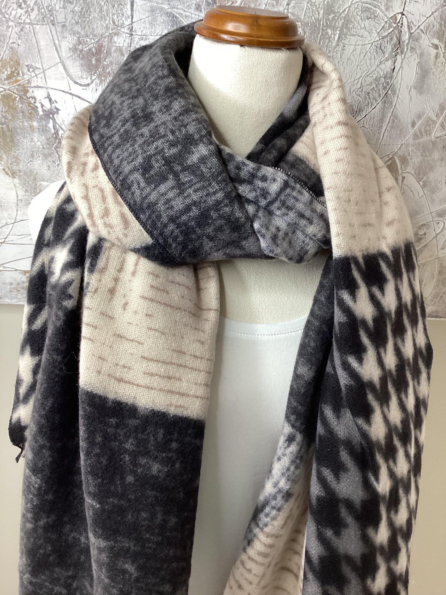 Ebony Winter Scarf